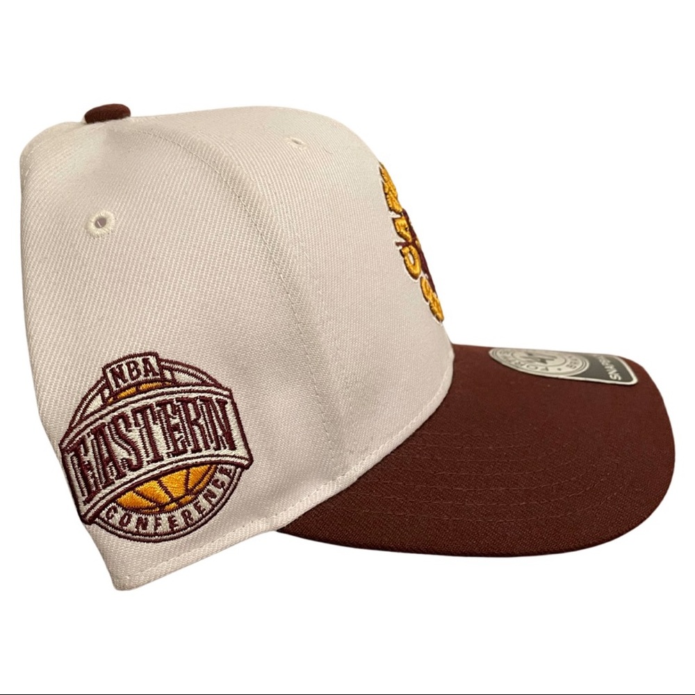 Snap back - Picture 2 of 4